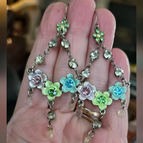 Floral Crystal Vintage Chandelier Earrings - Picture 2 of 5